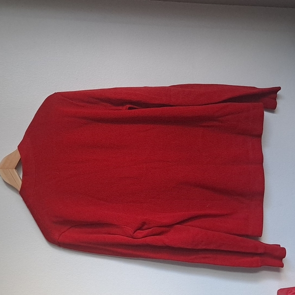 Cardigan - Picture 2 of 4